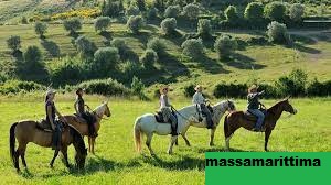 Wisata Menunggang Kuda di Tuscany Italia